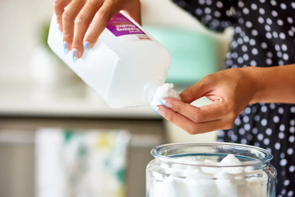 rubbing alcohol for bed bug