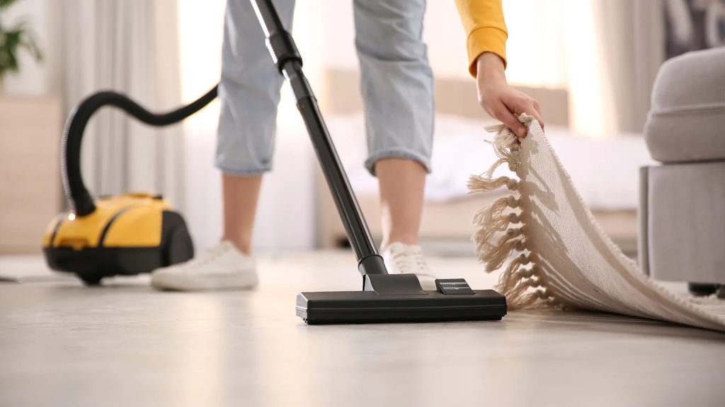 Deep Cleaning & Vacuuming